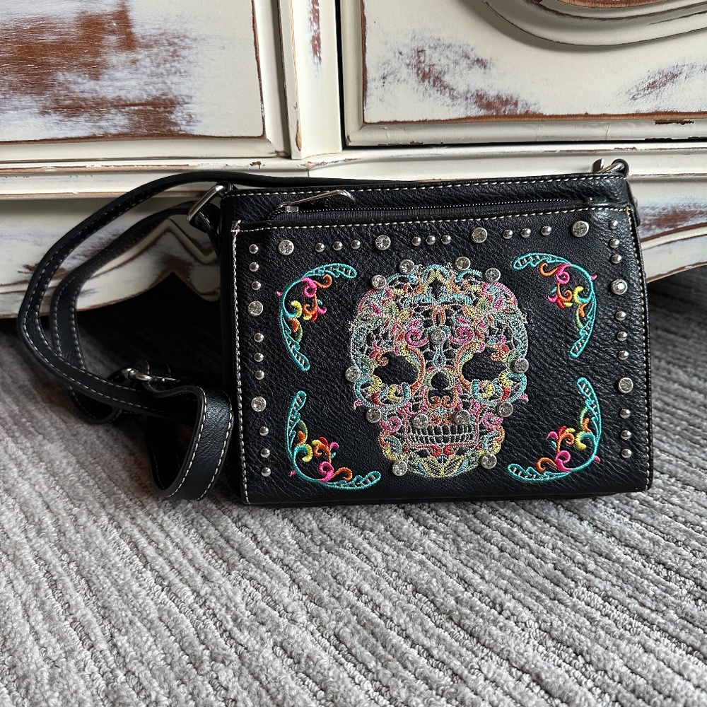 Montana west small purse/concealed weapon bag